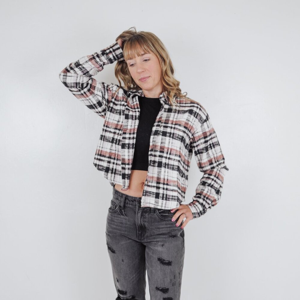 Ethan Cropped Plaid Flannel